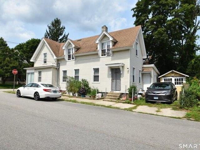 House for sale in Norwich, Connecticut