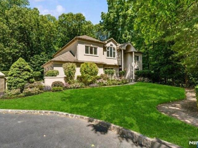 House for sale in Norwood, New Jersey