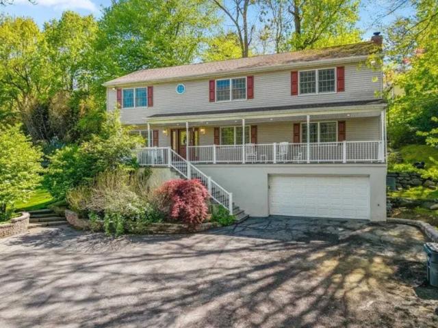 House for sale in New York