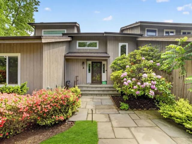 House for sale in White Plains, New York