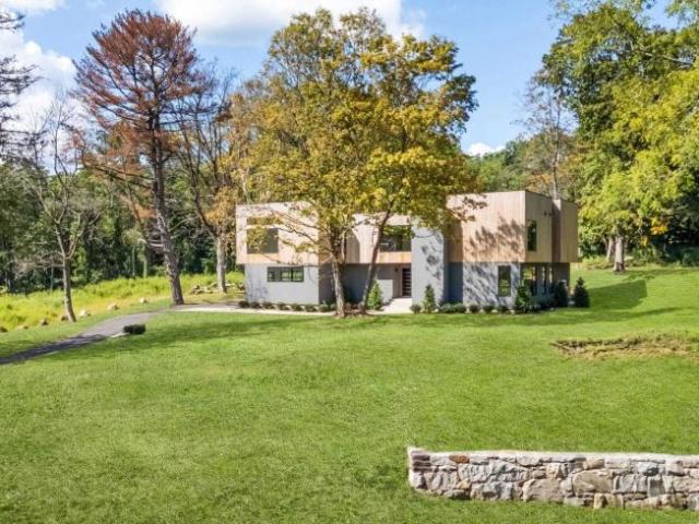 House for sale in Bedford, New York