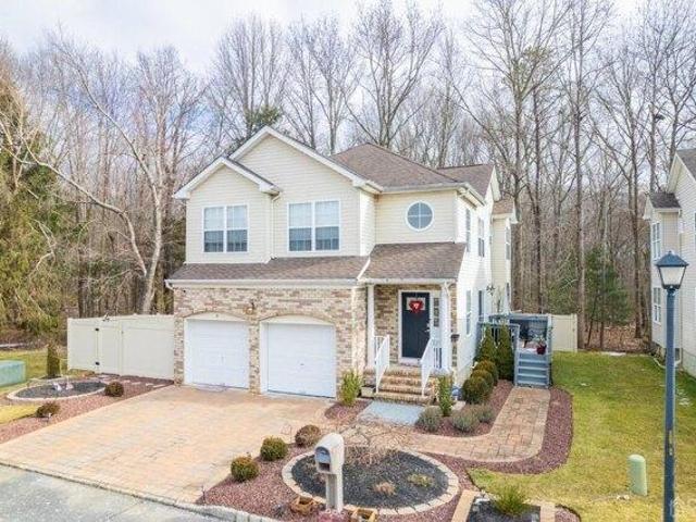 House for sale in Cliffwood, New Jersey