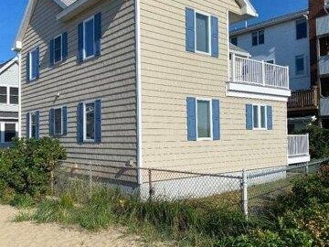 House for sale in Maine