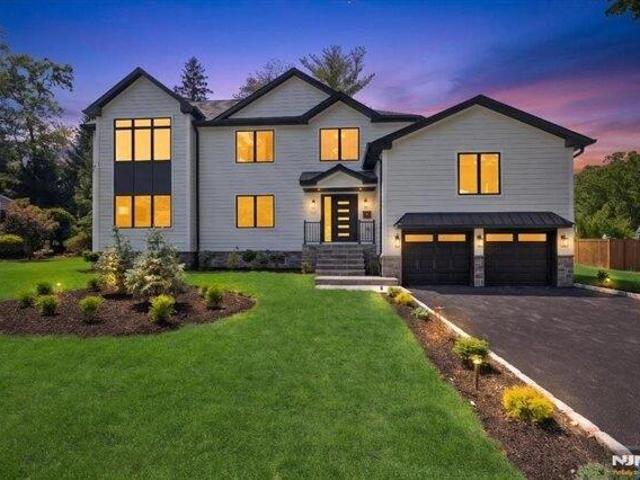 House for sale in Oradell, New Jersey