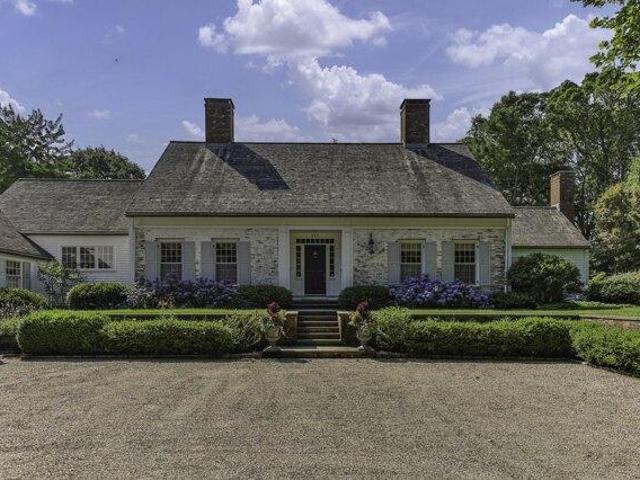 House for sale in Osterville, Osterville