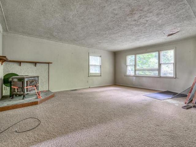 House for sale in Otsego