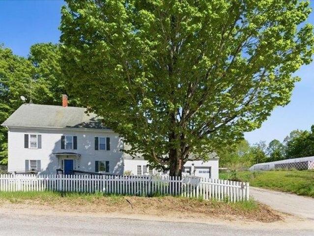 House for sale in Oxford, Maine