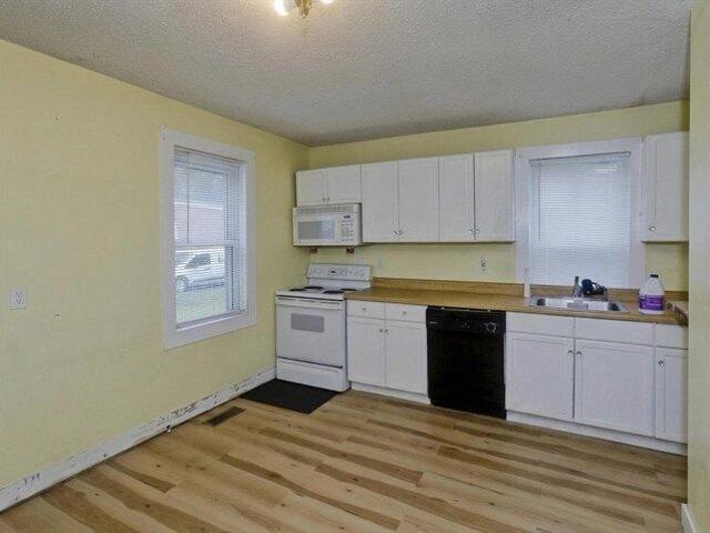 House for sale in Hampden, Massachusetts