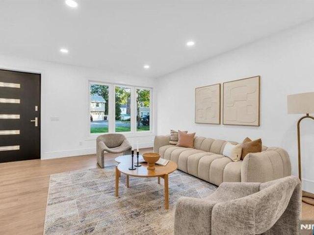 House for sale in Paramus, Bergen County