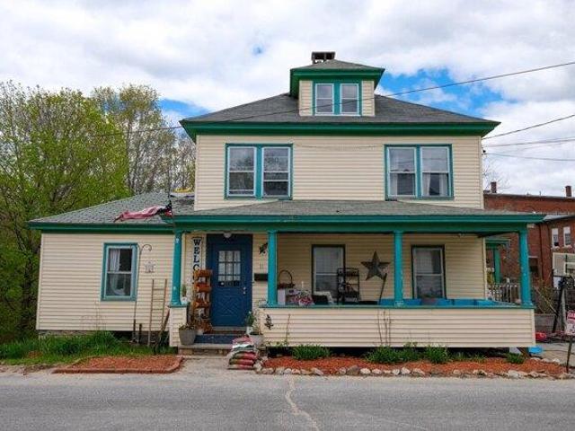 House for sale in Paris, Maine