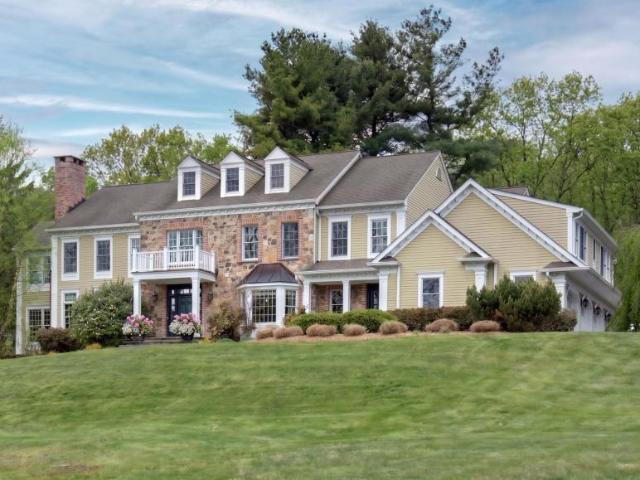House for sale in Gladstone, New Jersey