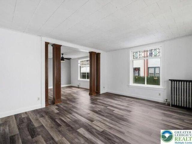 House for sale in Pen Argyl, Pennsylvania
