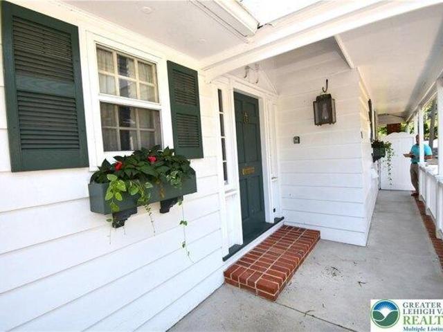 House for sale in Pen Argyl, Pennsylvania