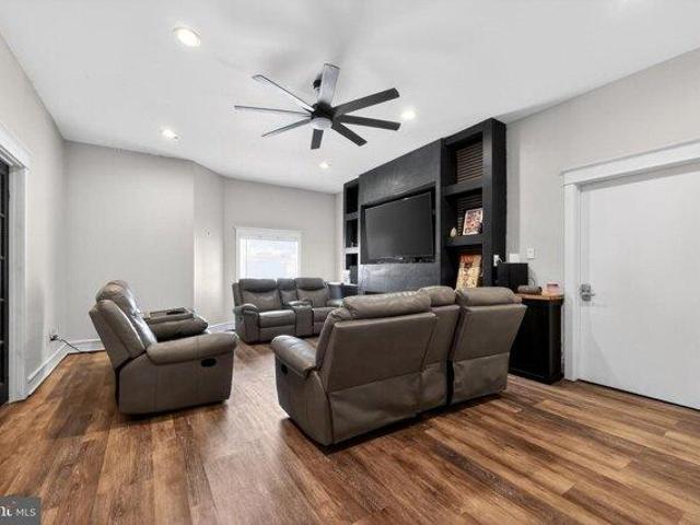 House for sale in Penns Grove, New Jersey
