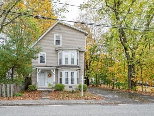 House for sale in Pepperell, Massachusetts