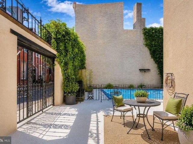 House for sale in South Philadelphia, Philadelphia