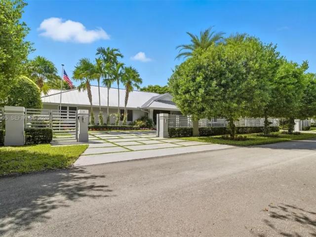 House for sale in Pinecrest, Florida
