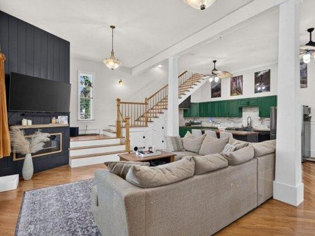 House for sale in Manomet, Massachusetts