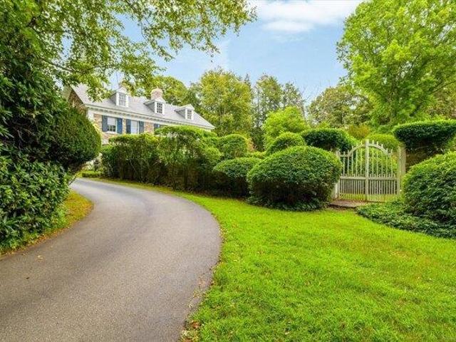 House for sale in Pomfret, Connecticut