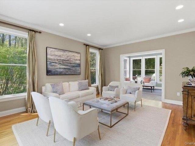 House for sale in Pound Ridge, New York