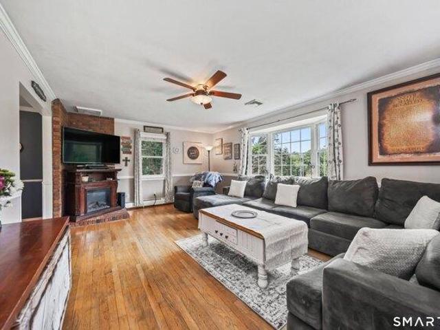 House for sale in Prospect, Connecticut