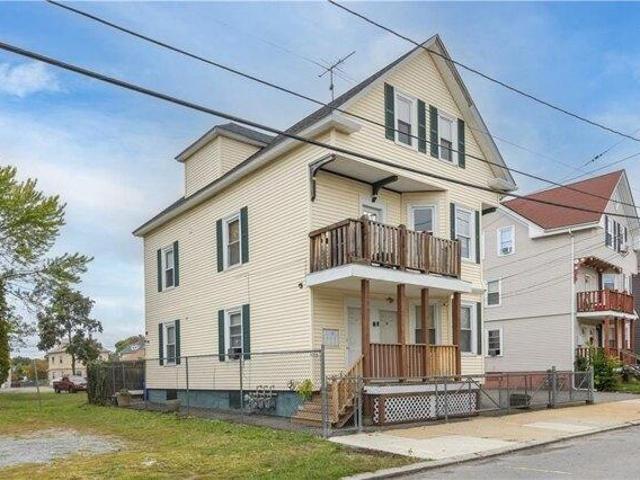 House for sale in Providence, Providence County