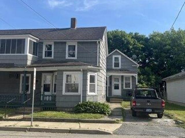 House for sale in Putnam, Connecticut