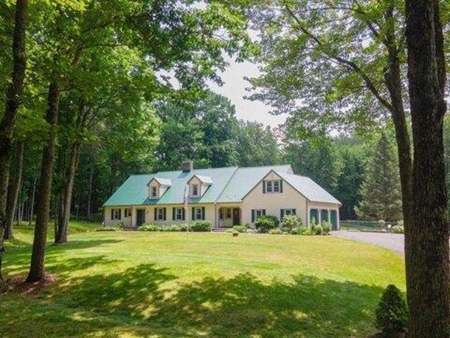 House for sale in Rindge, Cheshire County