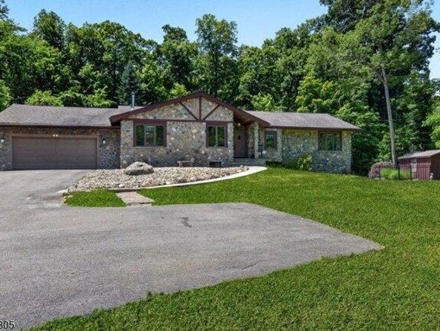 House for sale in Passaic, New Jersey