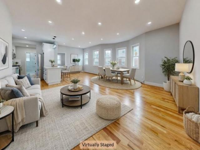House for sale in Queens, Arverne
