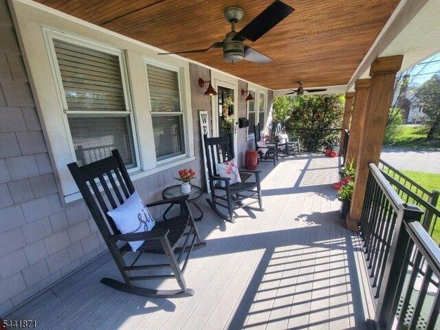 House for sale in Roseland, New Jersey