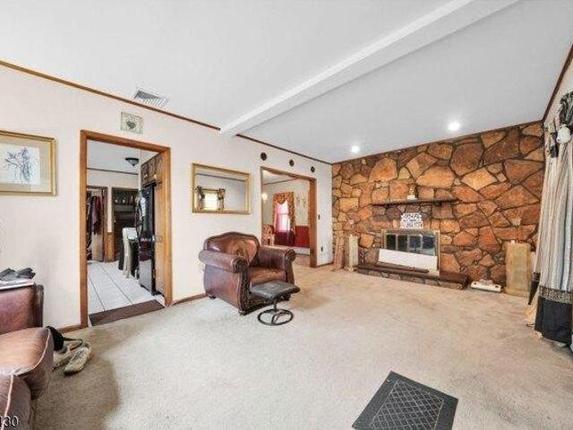 House for sale in Roselle Park, New Jersey