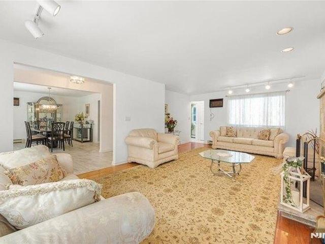 House for sale in Rutherford, New Jersey