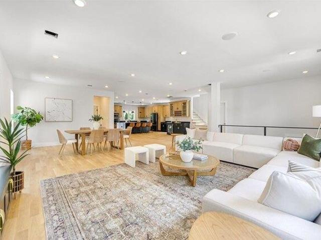 House for sale in Rutherford, New Jersey