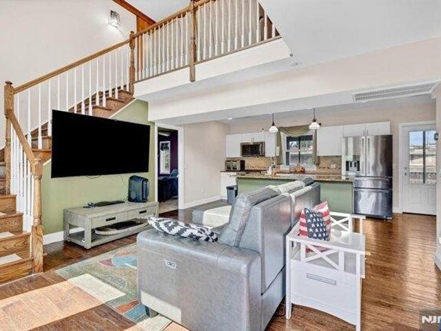 House for sale in Rutherford, New Jersey