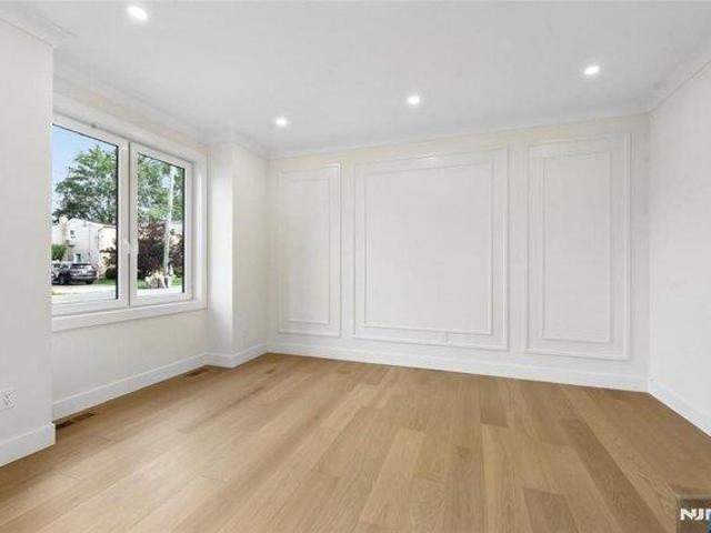 House for sale in Saddle Brook, New Jersey