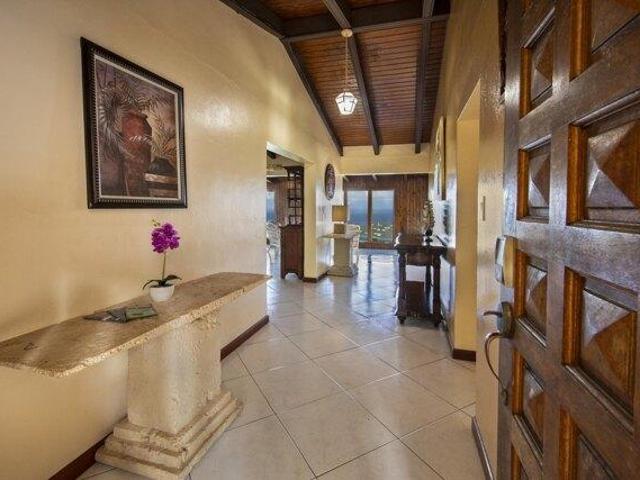 House for sale in Saint Thomas, Missouri