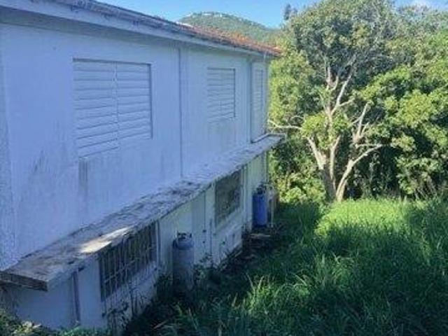 House for sale in Saint Thomas, Missouri