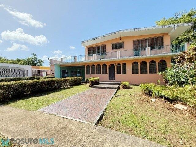 House for sale in San Juan