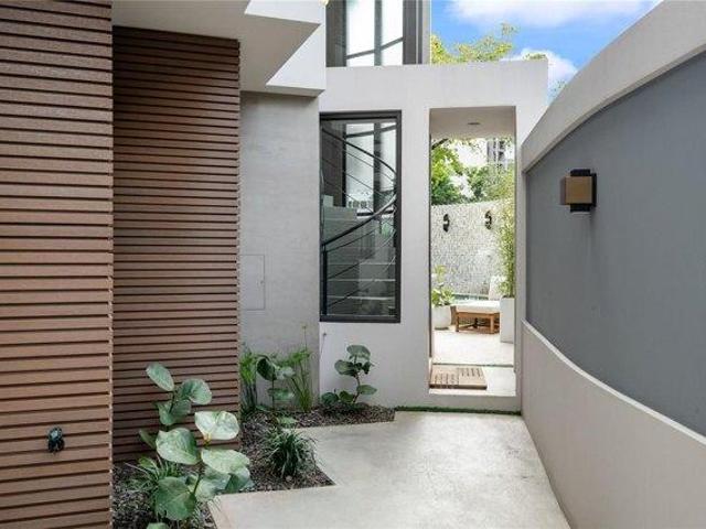 House for sale in San Juan