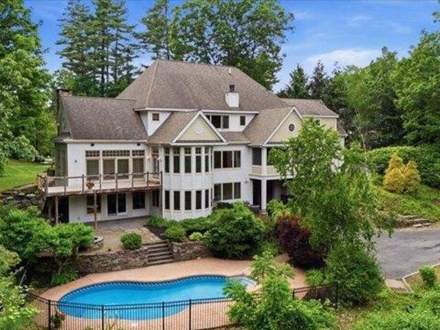 House for sale in Saratoga, New York