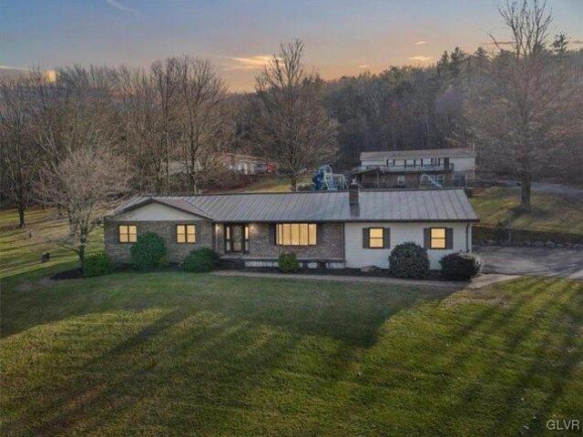 House for sale in Saylorsburg, Pennsylvania