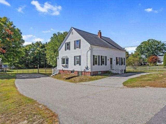 House for sale in Scarborough, Maine