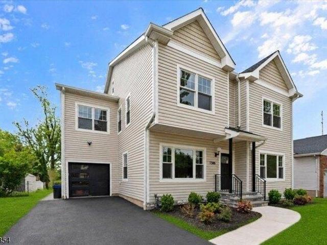 House for sale in Scotch Plains, New Jersey
