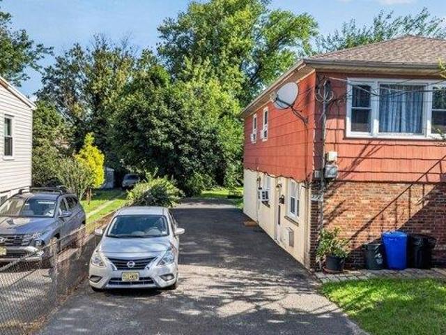House for sale in Hudson, New Jersey