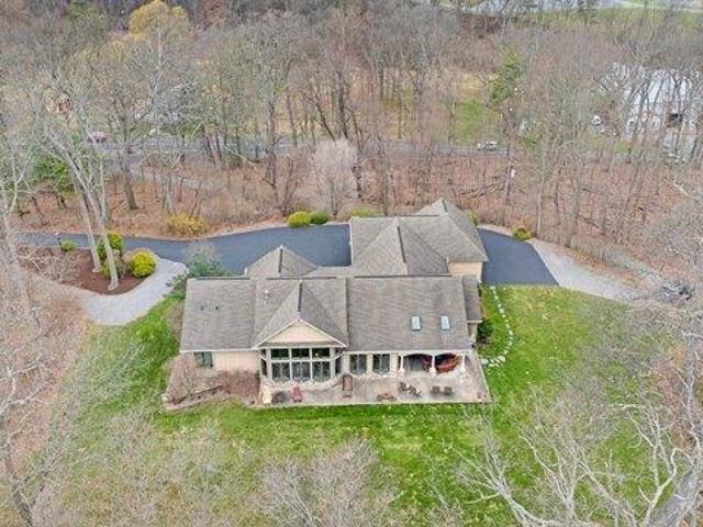 House for sale in Hummels Wharf, Pennsylvania