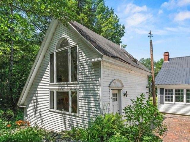 House for sale in New Hampshire