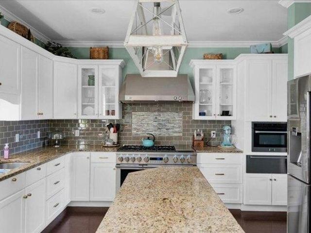 House for sale in Shelburne, Vermont