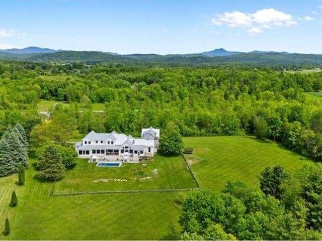 House for sale in Shelburne, Vermont