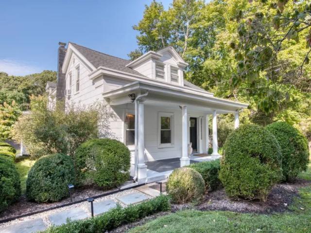 House for sale in Shelter Island, New York
